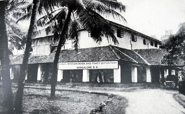 ಕ್ರಿಸ್ಮಸ್ ಪರ್ಬೆ ವೆಳಿಂ ಮೊಗ್ಲಿಂಗಾಚೊ ಉಡಾಸ್ 2 BaselPress001