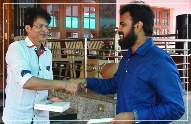 ಕವಿತಾ ಟ್ರಸ್ಟ್ ಕವಿಗೋಶ್ಟಿ: ಕಲ್ಯಾಣ್ಪುರಾಂತ್ ಉಟ್ಲಿಂ ಕವಿತೆಚಿಂ ಲ್ಹಾರಾಂ 20 KLN22