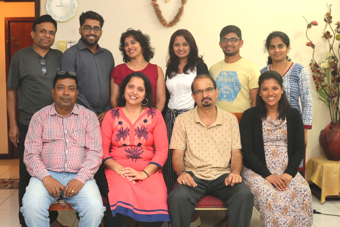 ದಾಯ್ಜಿ ದುಬಾಯ್ ವಿಸಾವೊ ವರ್ಸುಗೆ ಸಂಭ್ರಮ್ - ಮಮ್ಮಾ ರಿಟಾಯರ್ಡ್ ಜಾತಾ ನಾಟಕ್ 2 DD001