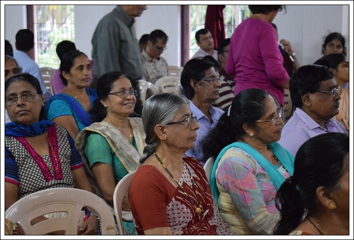 ಮ್ಹಾಕಾ ಕೊಂಕ್ಣೆಚೆಂ 'ಕ್ಯಾನ್ಸರ್' ಲಾಗ್ಲಾಂ - ಲ| ದೊ| ಆಸ್ಟಿನ್ ಡಿ’ ಸೊಜಾ ಪ್ರಭು, ಚಿಕಾಗೊ 11 ADP13