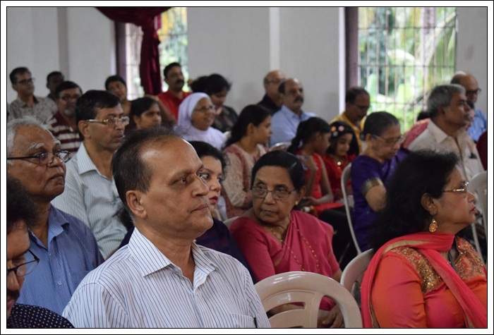 ಮ್ಹಾಕಾ ಕೊಂಕ್ಣೆಚೆಂ 'ಕ್ಯಾನ್ಸರ್' ಲಾಗ್ಲಾಂ - ಲ| ದೊ| ಆಸ್ಟಿನ್ ಡಿ’ ಸೊಜಾ ಪ್ರಭು, ಚಿಕಾಗೊ 10 ADP16