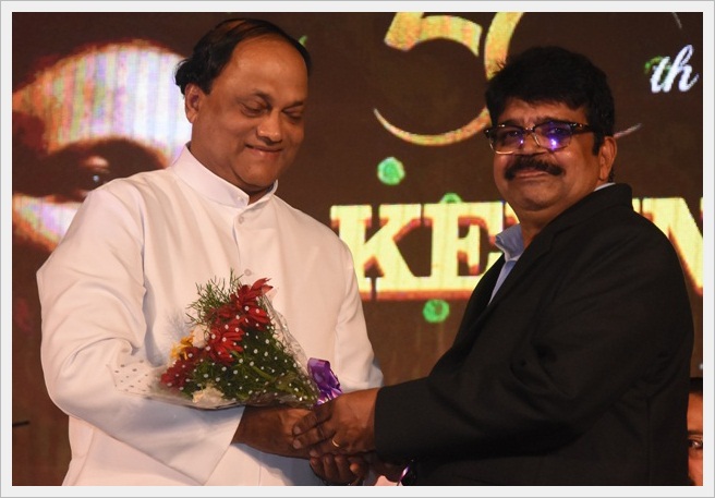 'ಆಪ್ಣಾ ಖಾತಿರ್ ಮಾತ್ ನಯ್ ಹೆರಾಂ ಖಾತಿರ್ ಜಿಯೆಂವ್ಚೊ ಖರೊ ಮನ್ಶ್ಯಾಶೆಗುಣ್' - ಅ| ಮಾ| ದೊ| ಪೀಟರ್ ಪಾವ್ಲ್ ಸಲ್ಡಾನ್ಹಾ 22 AKRDSC 5053