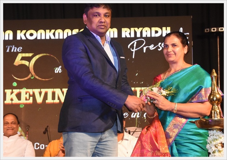 'ಆಪ್ಣಾ ಖಾತಿರ್ ಮಾತ್ ನಯ್ ಹೆರಾಂ ಖಾತಿರ್ ಜಿಯೆಂವ್ಚೊ ಖರೊ ಮನ್ಶ್ಯಾಶೆಗುಣ್' - ಅ| ಮಾ| ದೊ| ಪೀಟರ್ ಪಾವ್ಲ್ ಸಲ್ಡಾನ್ಹಾ 20 AKRDSC 5067