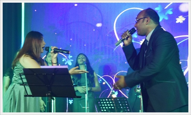 'ಆಪ್ಣಾ ಖಾತಿರ್ ಮಾತ್ ನಯ್ ಹೆರಾಂ ಖಾತಿರ್ ಜಿಯೆಂವ್ಚೊ ಖರೊ ಮನ್ಶ್ಯಾಶೆಗುಣ್' - ಅ| ಮಾ| ದೊ| ಪೀಟರ್ ಪಾವ್ಲ್ ಸಲ್ಡಾನ್ಹಾ 56 KM036