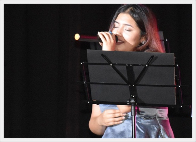 'ಆಪ್ಣಾ ಖಾತಿರ್ ಮಾತ್ ನಯ್ ಹೆರಾಂ ಖಾತಿರ್ ಜಿಯೆಂವ್ಚೊ ಖರೊ ಮನ್ಶ್ಯಾಶೆಗುಣ್' - ಅ| ಮಾ| ದೊ| ಪೀಟರ್ ಪಾವ್ಲ್ ಸಲ್ಡಾನ್ಹಾ 30 KM059