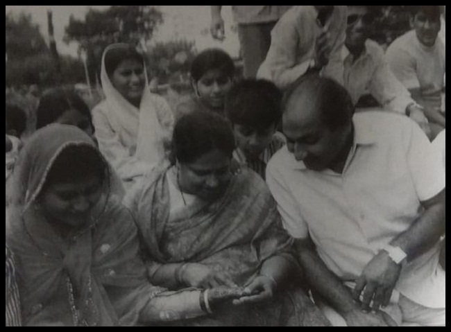 ರಫಿ ಯುಗಾಂತ್ಯ್ : ಮರ್ಣಾ ದಿಸಾ 4 MR002