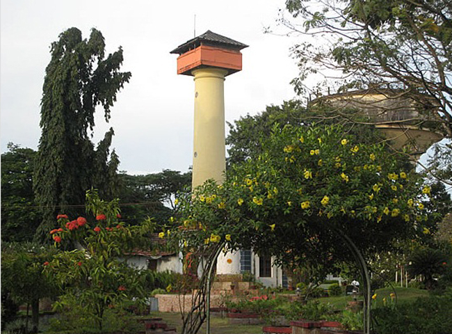 ಲಾವ್ದಾತೊ ಸೀ ಆನಿ ಆಮಿ 4 SQ04