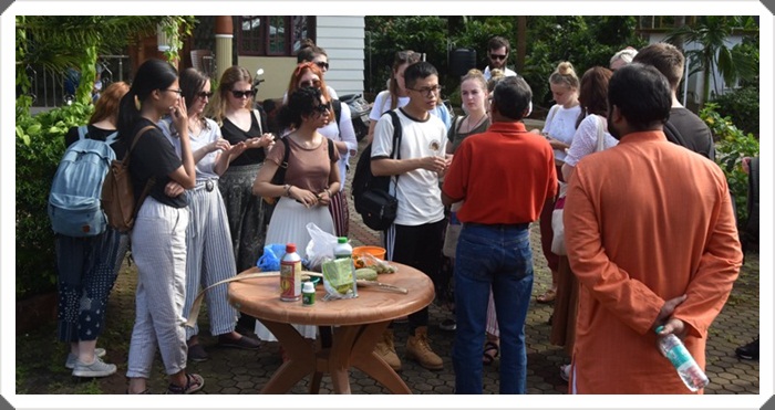 ಬ್ರಿಟನ್ ವಿದ್ಯಾರ್ಥಿಂಕ್ ಪಾಂಗ್ಳಾ ಕಳ್ಯಾಂಚಿಂ ಕ್ಲಾಸ್ 12 JM009