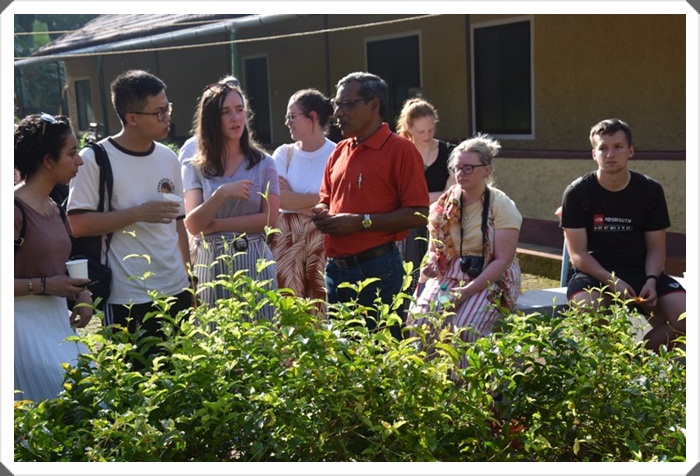 ಬ್ರಿಟನ್ ವಿದ್ಯಾರ್ಥಿಂಕ್ ಪಾಂಗ್ಳಾ ಕಳ್ಯಾಂಚಿಂ ಕ್ಲಾಸ್ 1 JM016