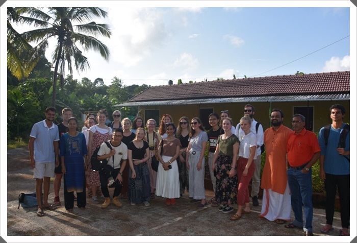 ಬ್ರಿಟನ್ ವಿದ್ಯಾರ್ಥಿಂಕ್ ಪಾಂಗ್ಳಾ ಕಳ್ಯಾಂಚಿಂ ಕ್ಲಾಸ್ 22 JM018