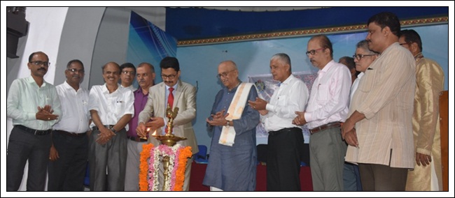 ಪ್ರಮಾಣ್ ಕರ್ನ್ ಸಾಂಗ್ತಾಂ ಕೊಂಕ್ಣೆಕ್ ದಿಲ್ಲೊ ಪಾಟಿಂಬೊ ಪಾಟಿಂ ಕಾಡಿನಾಂವ್ - ಪ್ರೊ| ಪಿ. ಎಸ್. ಯಡಪಡಿತ್ತಾಯ 2 MU031