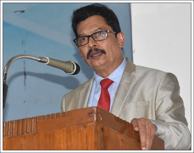 ಪ್ರಮಾಣ್ ಕರ್ನ್ ಸಾಂಗ್ತಾಂ ಕೊಂಕ್ಣೆಕ್ ದಿಲ್ಲೊ ಪಾಟಿಂಬೊ ಪಾಟಿಂ ಕಾಡಿನಾಂವ್ - ಪ್ರೊ| ಪಿ. ಎಸ್. ಯಡಪಡಿತ್ತಾಯ 1 MU037