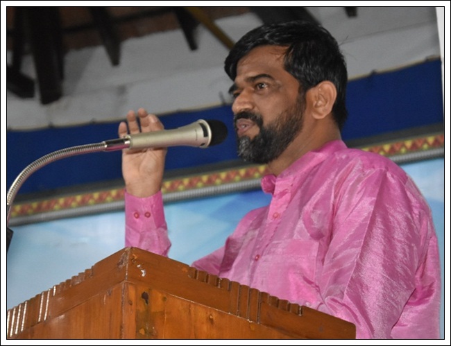 ಪ್ರಮಾಣ್ ಕರ್ನ್ ಸಾಂಗ್ತಾಂ ಕೊಂಕ್ಣೆಕ್ ದಿಲ್ಲೊ ಪಾಟಿಂಬೊ ಪಾಟಿಂ ಕಾಡಿನಾಂವ್ - ಪ್ರೊ| ಪಿ. ಎಸ್. ಯಡಪಡಿತ್ತಾಯ 16 MU040