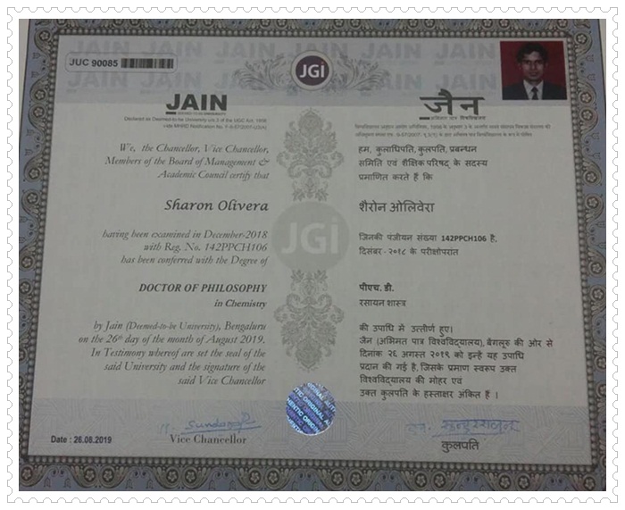 ಬೆಂಗ್ಳುರಾಂತ್ ಕೊಂಕ್ಣಿ ಬರಯ್ಣಾರ್ ಶರೋನ್ ಒಲಿವೆರಾಕ್ ದೊತೊರ್ ಸನದ್ ಪ್ರದಾನ್ 4 SO003