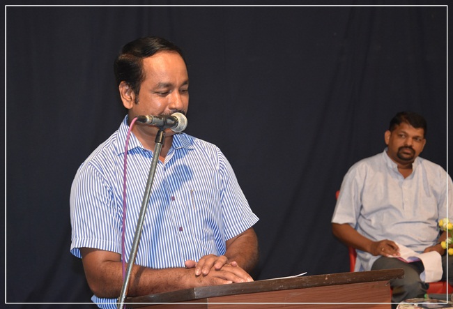 ಬಜ್ಜೋಡಿಂತ್ ಸಪ್ತೆಂಬರಾಚಿ ಪೊಯೆಟಿಕ್ಸ್ ಕವಿಗೋಶ್ಟಿ 9 BKG017