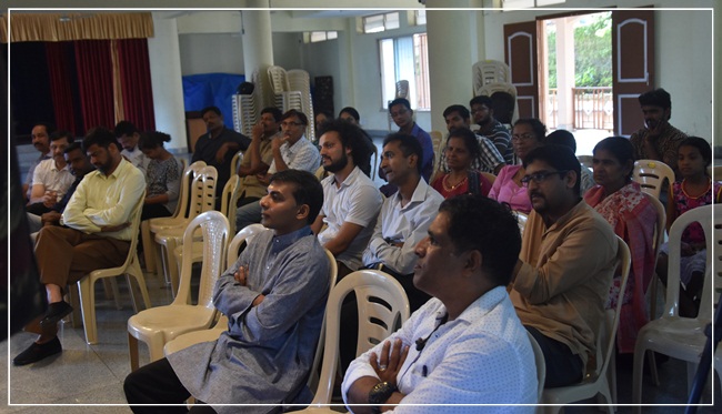 ಬಜ್ಜೋಡಿಂತ್ ಸಪ್ತೆಂಬರಾಚಿ ಪೊಯೆಟಿಕ್ಸ್ ಕವಿಗೋಶ್ಟಿ 22 BKG023