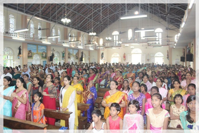 ಕುಂದಾಪುರ್ ರೊಜಾರ್ ಮಾಯ್ ಇಗರ್ಜೆಚೊ 450 ವರ್ಸಾಂಚೊ ಜುಬ್ಲೆವ್ ಆರಂಭೋತ್ಸವ್ ಉದ್ಘಾಟನ್ ಸಂಭ್ರಮ್ 2 KR1