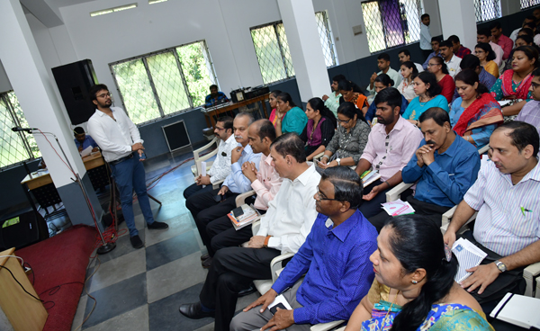 ಎಂ.ಸಿ.ಸಿ. ಬ್ಯಾಂಕಾಂತ್ "ಸೈಬರ್ ಸೆಕ್ಯುರಿಟಿ" ಜಾಗ್ರತ್ ಕಾರ್ಯಕ್ರಮ್ 1 MCCCYBER