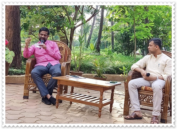 ಅರ್ಥಾಭರಿತ್ ಜಿಣ್ಯೆಕ್ ಅಂತರ್ದೀಶ್ಟ್ , ಕವಿತಾ - ಮಾ| ದೊ| ಐವನ್ ಮಿಯಾರ್ 19 SKG006