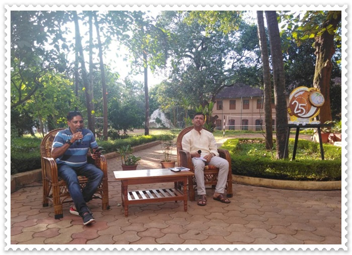 ಅರ್ಥಾಭರಿತ್ ಜಿಣ್ಯೆಕ್ ಅಂತರ್ದೀಶ್ಟ್ , ಕವಿತಾ - ಮಾ| ದೊ| ಐವನ್ ಮಿಯಾರ್ 13 SKG019