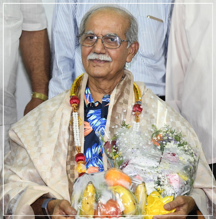 ಮಾಂಯ್ಗಾಂವ್ ಆನಿ ಮಾಂಯ್ಭಾಶೆಖಾತಿರ್ ಮ್ಹಜೆಂ ಕಾಳಿಜ್ ಸದಾಂಚ್ ಲಾಲೆತಾ - ಡೊ| ಓಸ್ಟಿನ್ ಡಿ’ಸೊಜಾ ಪ್ರಭು 12 AUSTIN006