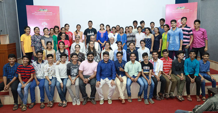 ವಿಶ್ವ ಕೊಂಕಣಿ ಕೇಂದ್ರ 'ಕ್ಷಮತಾ ಅಕಾಡೆಮಿ' 2019 - 20 ಪಯಲೆ ಶಿಬಿರ ಸಮಾರೋಪ ಸುವಾಳೊ 1 Kshamatha01