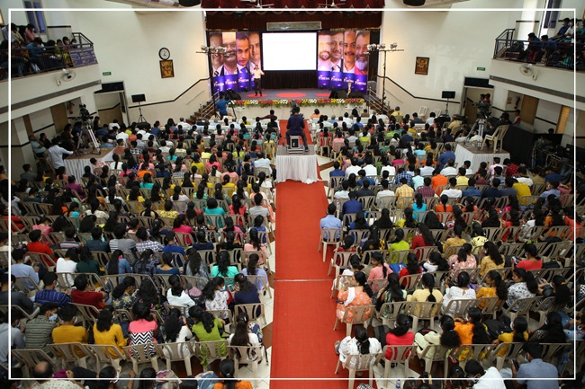 ವಿಶ್ವ ಕೊಂಕಣಿ ಕೇಂದ್ರ : ಕ್ಷಮತಾ ಯುವ ಸಮಾವೇಶ ಆನಿ ಪ್ರೇರಣಾ ಸಮಾವೇಶ 2020 2 PR04