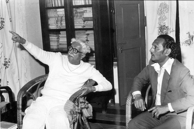 ನಿತ್ಯೋತ್ಸವಾಕ್ ನಿಸ್ರಾಲ್ಲೊ ನಿಸಾರ್ ! 2 KSN06