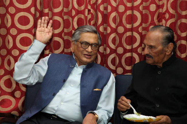 ನಿತ್ಯೋತ್ಸವಾಕ್ ನಿಸ್ರಾಲ್ಲೊ ನಿಸಾರ್ ! 6 KSN07