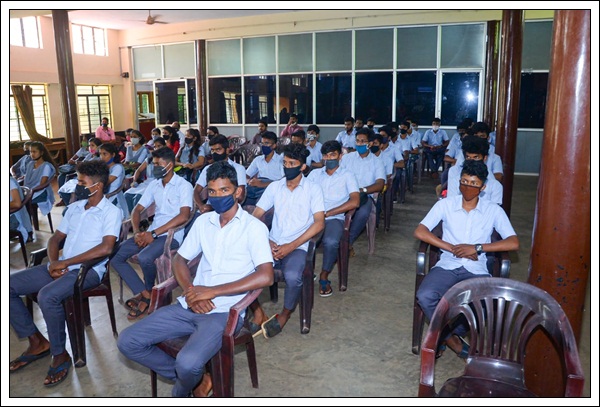 ಬ್ರಹ್ಮಾವರ್ : ಫಾ| ನೊರೋನ್ಹಾ ಆನಿ ಫಾ| ರೋಚ್ ಉಪನ್ಯಾಸ್ ಮಾಲಿಕಾ 16 AR31