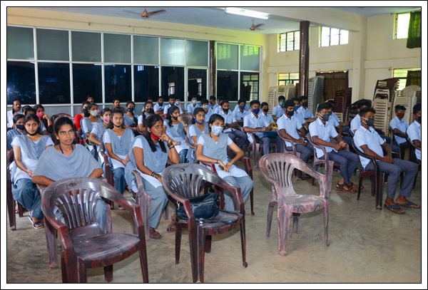 ಬ್ರಹ್ಮಾವರ್ : ಫಾ| ನೊರೋನ್ಹಾ ಆನಿ ಫಾ| ರೋಚ್ ಉಪನ್ಯಾಸ್ ಮಾಲಿಕಾ 15 AR33