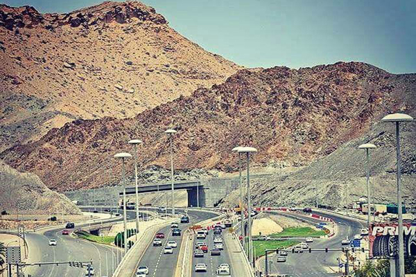 ನಿನೆವ್ಹೆ ಶ್ಹೆರಾಂತ್ಲೊ ಏಕ್ಲೊಚ್ಚ್ ಭಾಗೆವಂತ್ ಮನಿಸ್ 1 CK03