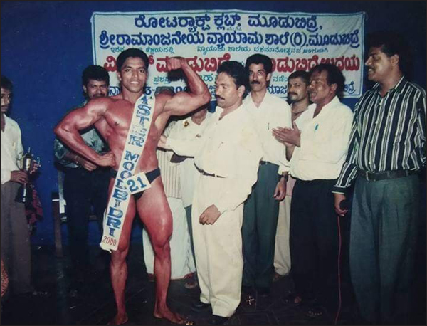 ಅನಿಲ್ ಮೆಂಡೋನ್ಸಾ: ಬಾಡಿ ಬಿಲ್ಡಿಂಗ್ ಶೆತಾಂತ್ ಅಪ್ರೂಪಾಚೊ ಸಾಧಕ್ 13 A05