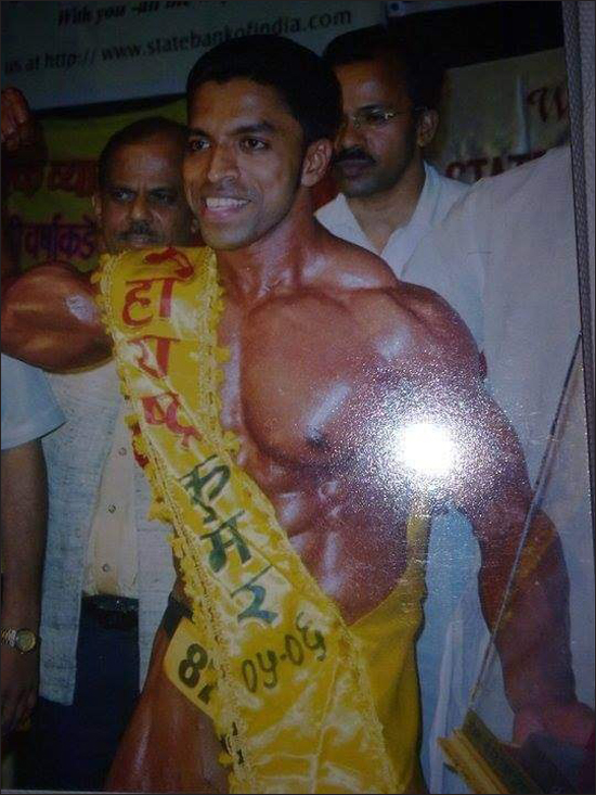 ಅನಿಲ್ ಮೆಂಡೋನ್ಸಾ: ಬಾಡಿ ಬಿಲ್ಡಿಂಗ್ ಶೆತಾಂತ್ ಅಪ್ರೂಪಾಚೊ ಸಾಧಕ್ 4 A12