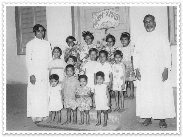 ಜಿಣ್ಯೆಕ್ ಮ್ಹಜ್ಯಾ 'ಪ್ಲ್ಯಾನ್ ಬಿ' ದಿಲ್ಲೊ ಪಾದ್ರ್ಯಾಬ್ 16 FrVM001