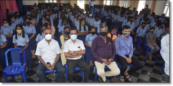 ಕಂಪ್ಯೂಟರ್ ಶಿಕಪ್ ಕಾಳಾಚಿ ಗರ್ಜ್ - ಅಲ್ಪೋನ್ಸ್ ಪಾಂಗ್ಳಾ 8 ALP20