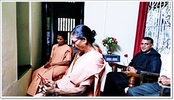 ಫಾ| ಆಲ್ಫ್ರೆಡ್ ರೋಚ್ ವೆಗಿಂಚ್ ಜಾತಲೊ ಸಾಂತ್ 7 FR04