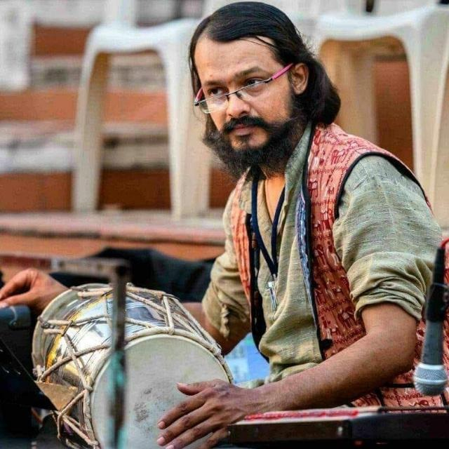 ನಟ್ - ನಿರ್ದೇಶಕ್ ವಿ.ಎಸ್. ಗುರುಮೂರ್ತಿಕ್ ಬಿ.ವಿ. ಕಾರಂತ ಯುವ ಪ್ರಶಸ್ತಿ 1 GuruMurthy