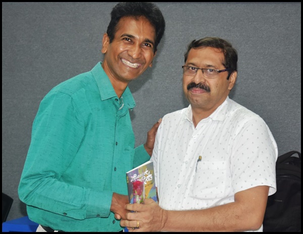 "ರೋಶುಚ್ಯಾ ಕಾಣಿಯಾಂನಿ ಕಾಫ್ಕಾಚಿ ಶೈಲಿ ದಿಸ್ತಾ" ಪ್ರೊ. ದೊ. ಜಿತಾ ಲೋಬೊ. 26 PG59