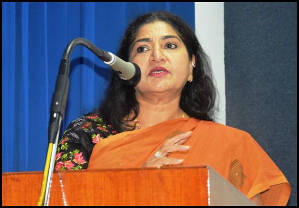 "ರೋಶುಚ್ಯಾ ಕಾಣಿಯಾಂನಿ ಕಾಫ್ಕಾಚಿ ಶೈಲಿ ದಿಸ್ತಾ" ಪ್ರೊ. ದೊ. ಜಿತಾ ಲೋಬೊ. 7 PG66