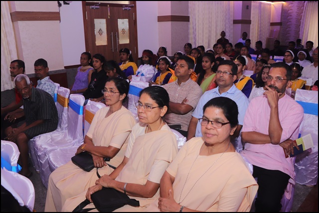 'ಬೈಬಲ್ ಕೆದಿಂಚ್ ಖಾಲಿ ಜಾಯ್ನಾತ್ಲಿ ನಿಧಿ' - ವಿಗಾರ್ ಜೆರಾಲ್ ಮೊ| ಮ್ಯಾಕ್ಸಿಮ್ ನೊರೊನ್ಹಾ 4 BE3