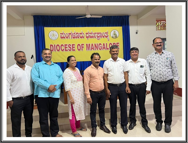 ಆಲ್ವಿನ್ ಡಿಸೋಜಾ,ಪಾನೀರ್ - 'ಕಥೊಲಿಕ್ ಸಭೆ' ಚೊ ಅಧ್ಯಕ್ಷ್ 3 CS02