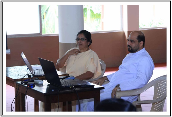 ದಿಯೆಸೆಜಿಚ್ಯಾ ಗೊವ್ಳಿಕ್ ಪರಿಷದೆಚೊ ಕಾರ್ಯದರ್ಶಿ ಜಾವ್ನ್ ದೊ| ಜಾನ್ ಡಿ’ಸಿಲ್ವ 37 DPP12